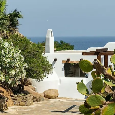 The Saltwater Pool - Mykonos *